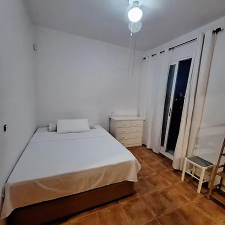 Townhouse With Pool Next To The Of Arts Сasa de vacaciones Valencia